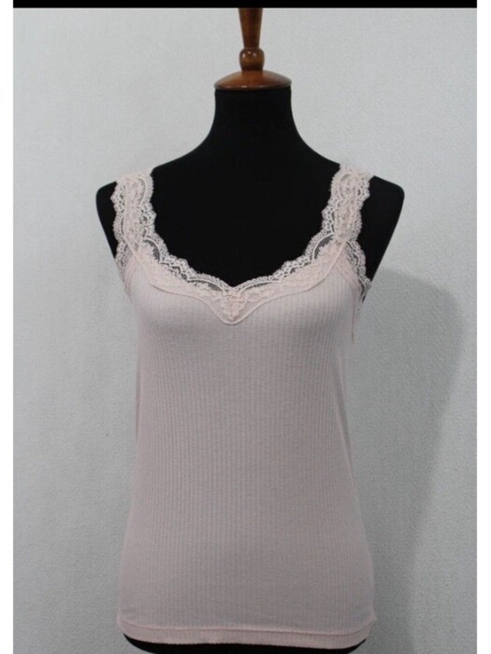 J Crew M Blush Pink Rib Knit Sleeveless Camisole Top Wide Lace Straps & Collar